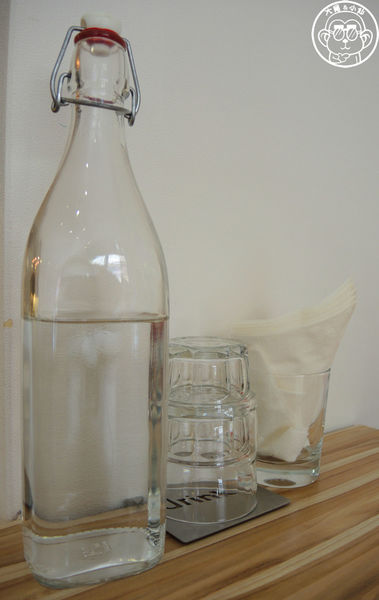 THE WHO 框影咖啡：呷飽祙【台北信義･The Who Cafe 框影】立體貓臉拉花好萌阿