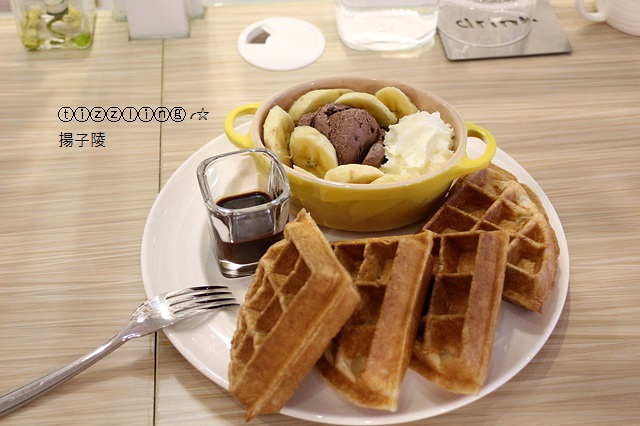 IMG_7779.JPG IMG_7779.JPG