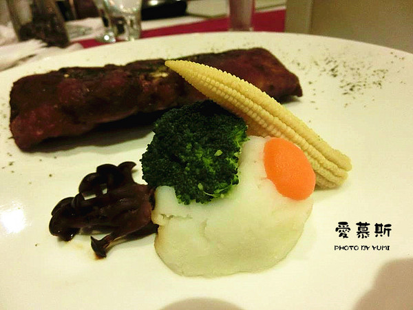 愛慕斯IMOUSI牛排：【口碑券§第75彈】約會餐廳首選❤頂級牛排味蕾饗宴@愛慕斯IMOUSI牛排饗宴