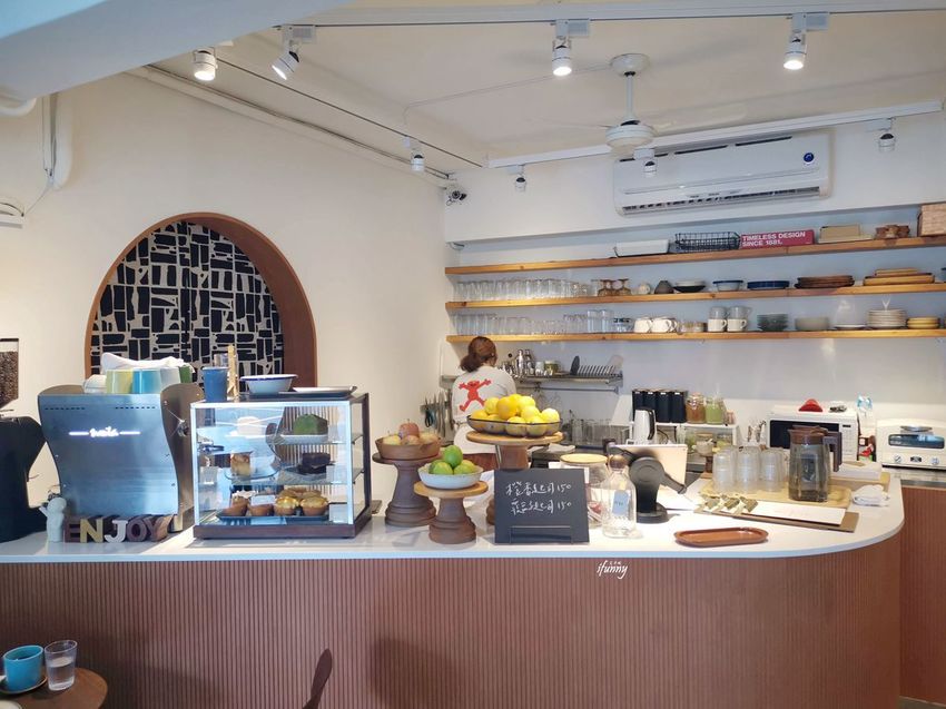 [忠孝復興站]日常生活 a day遷新址試營運 品味平實知足的日常生活 - ifunny 艾方妮的遊樂場