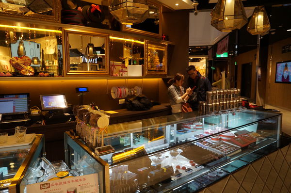 安娜可可藝術坊(法式拉糖甜點專賣(微風松高店))：安娜可可藝術坊♥ 法式拉糖甜點 ♥創意繽紛甜品 ♥ anna cocoa