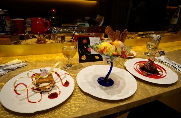 安娜可可藝術坊(法式拉糖甜點專賣(微風松高店))：安娜可可藝術坊♥ 法式拉糖甜點 ♥創意繽紛甜品 ♥ anna cocoa