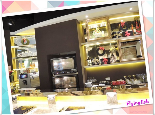 安娜可可藝術坊(法式拉糖甜點專賣(微風松高店)): ✜ 逗陣來呷現點現做滴華麗精緻法式拉糖甜點!-「安娜可可藝術坊-法式拉糖甜點專賣(微風松高店)」(* ̄︶ ̄*) 安娜可可藝術坊(法式拉糖甜點專賣(微風松高店)): ✜ 逗陣來呷現點現做滴華麗精緻法式拉糖甜點!-「安娜可可藝術坊-法式拉糖甜點專賣(微風松高店)」(* ̄︶ ̄*)