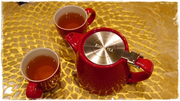 安娜可可藝術坊(法式拉糖甜點專賣(微風松高店))：【台北◍•ᴗ•◍信義區】美食・[下午茶]Anna Cocoa Art 安娜可可藝術坊微風松高店食記✯捷運市政府站｜愛的熔岩讓熱巧克力融化少女心