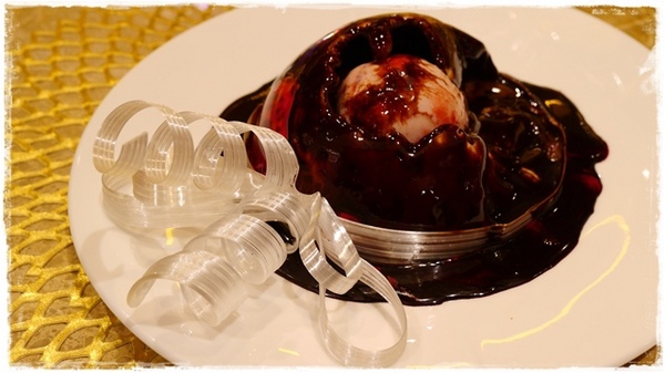 安娜可可藝術坊(法式拉糖甜點專賣(微風松高店))：【台北◍•ᴗ•◍信義區】美食・[下午茶]Anna Cocoa Art 安娜可可藝術坊微風松高店食記✯捷運市政府站｜愛的熔岩讓熱巧克力融化少女心