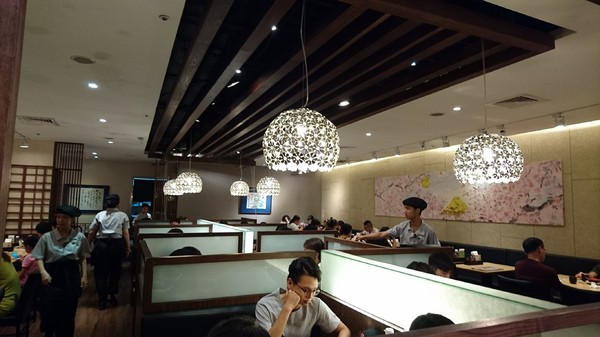 大戶屋(漢神巨蛋店):高雄漢神巨蛋~大戶屋 OOTOYA~來自日本的家庭定食~推美味海陸炸物拼盤~ 大戶屋(漢神巨蛋店):高雄漢神巨蛋~大戶屋 OOTOYA~來自日本的家庭定食~推美味海陸炸物拼盤~