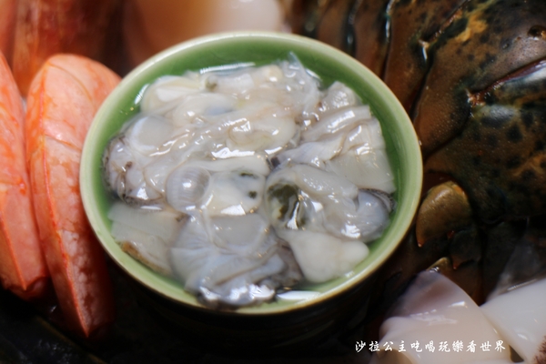 忻殿堂鍋物專賣店:東區活海鮮火鍋/涮涮鍋『忻殿堂鍋物專賣店』捷運忠孝復興站