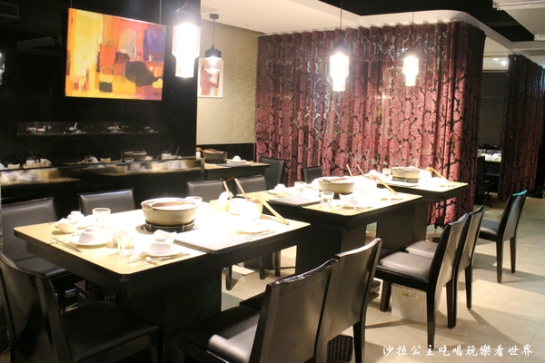 忻殿堂鍋物專賣店:東區活海鮮火鍋/涮涮鍋『忻殿堂鍋物專賣店』捷運忠孝復興站