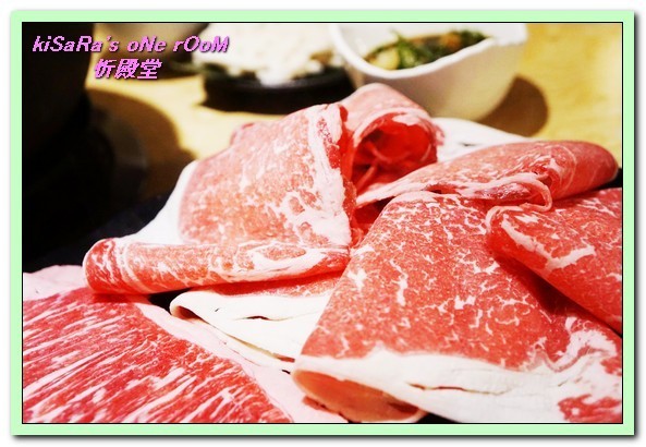 忻殿堂鍋物專賣店：東區火鍋．南洋風情叻沙鍋與食肉者的天堂──忻殿堂