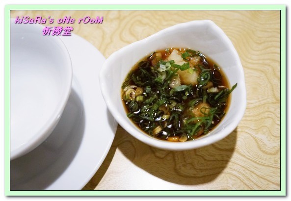 忻殿堂鍋物專賣店：東區火鍋．南洋風情叻沙鍋與食肉者的天堂──忻殿堂