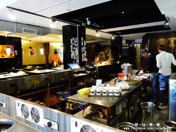 忻殿堂鍋物專賣店：【捷運美食】東區火鍋 忻殿堂日式鍋物 Hot Pot 現流活海鮮 平價頂級的美食饗宴 黃金一品雜炊讓您吃過會懷念！東區涮涮鍋推薦