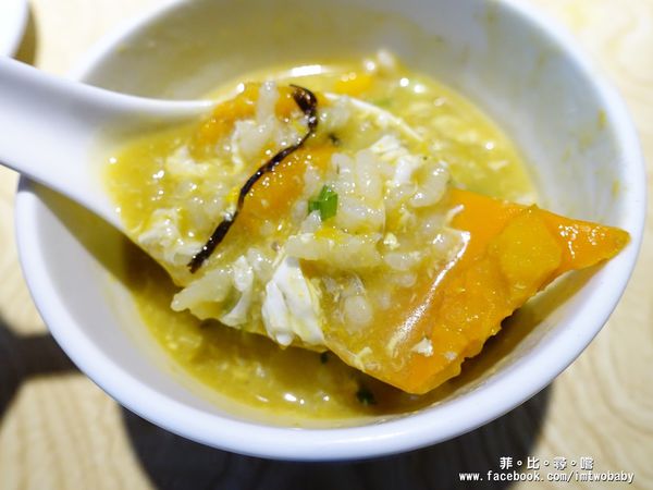 忻殿堂鍋物專賣店：【捷運美食】東區火鍋 忻殿堂日式鍋物 Hot Pot 現流活海鮮 平價頂級的美食饗宴 黃金一品雜炊讓您吃過會懷念！東區涮涮鍋推薦