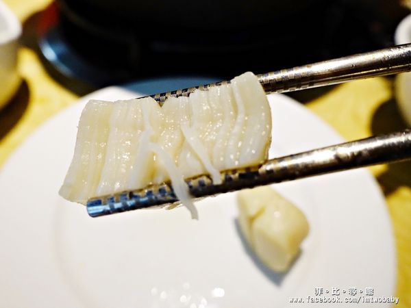 忻殿堂鍋物專賣店：【捷運美食】東區火鍋 忻殿堂日式鍋物 Hot Pot 現流活海鮮 平價頂級的美食饗宴 黃金一品雜炊讓您吃過會懷念！東區涮涮鍋推薦