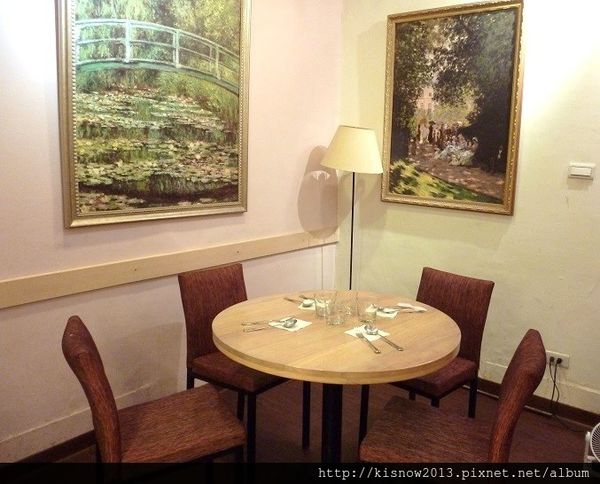 上菜囉法式餐廳 Viva la fete：平易近人的用餐環境,戰斧豬排的初体驗--上菜囉 法式餐廳 Viva la fete体驗心得