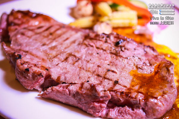 上菜囉！！ Viva la fete 法義歐式餐廳│北捷/忠孝新生站(台北帝寶旁無師自通的超厲害，用心再用心製作的法義料理)
