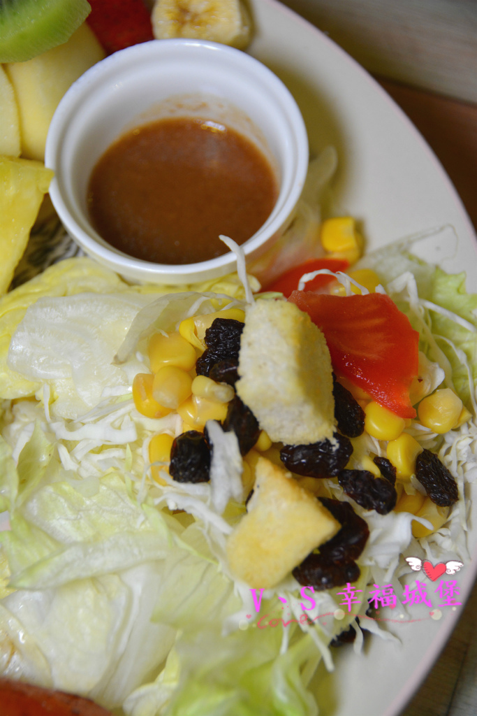 【台北美食】捷運雙連站 可可芭蕾 ~ CP值超高好吃早午餐,享用豐富下午茶,低調隱身巷弄中的寵物友善餐廳,快來讓可愛店長"可可"陪你享用美食吧 !