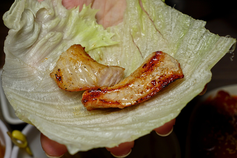 吃肉!! 用汽油桶烤來吃!! 燒桶子韓風立燒, 國父紀念館燒肉