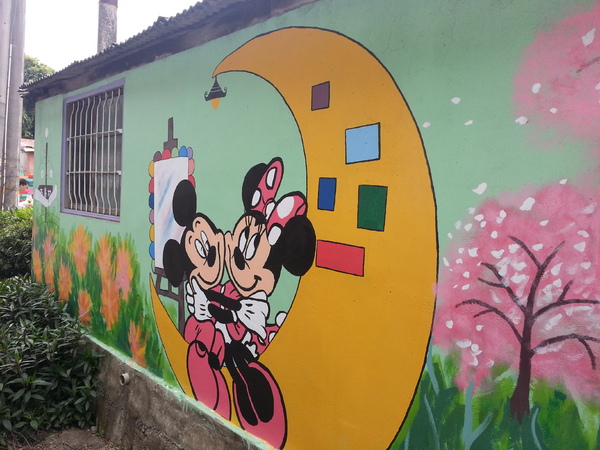 2014年打造全台唯一以龍貓為主題的曠世鉅作-♞~龍貓彩繪村~♞在嘉義南崙誕生啦!!!：[嘉義][新港]北崙/南崙彩繪村~悠遊驚奇的彩繪世界(南崙篇)