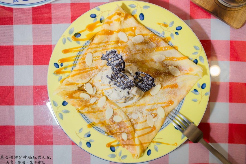 高雄苓雅︱亞力的家法式薄餅小館（榭茉瓦法式薄餅小館Chez moi）　可愛造型千層蛋糕、傳統法式薄餅的Ｑ軟好滋味，不論鹹甜都精彩！❤