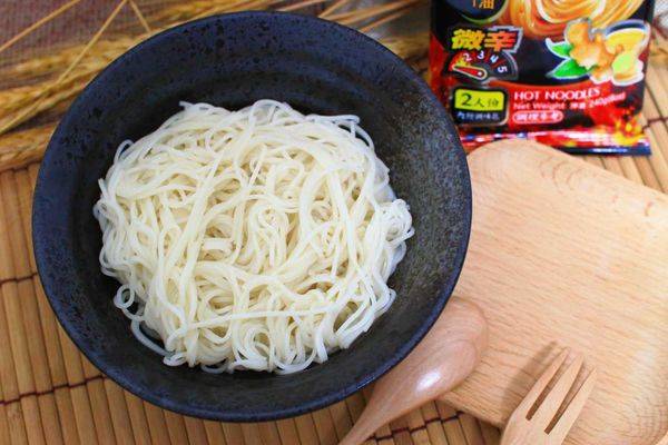 【宅配美食】三風製麵辣麵系列-比現煮還要美味的方便麵！