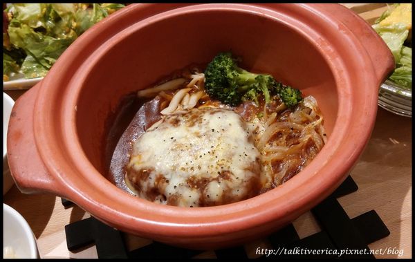 『呷』「信義區微風松高」☆ 御盤de食堂 ☆ 營養均衡定食還有媽媽的味道