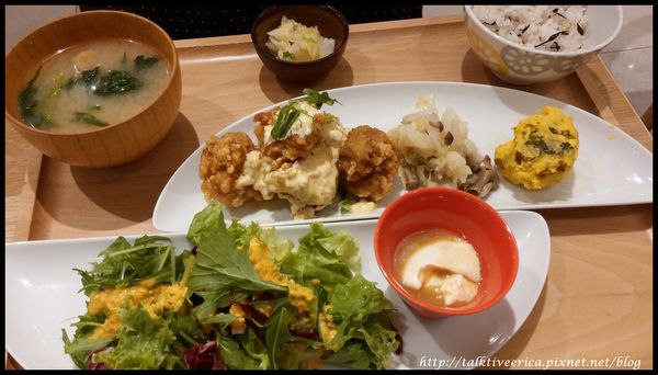 『呷』「信義區微風松高」☆ 御盤de食堂 ☆ 營養均衡定食還有媽媽的味道