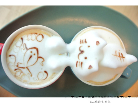 理性＆感性cafe'：【美食】oO。。平鎮　理性＆感性CAFE（近育達高中）　超厲害的立體貓抓魚拉花，這裡有喲～～oO。o○。　