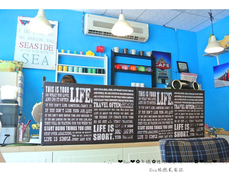 理性＆感性cafe'：【美食】oO。。平鎮　理性＆感性CAFE（近育達高中）　超厲害的立體貓抓魚拉花，這裡有喲～～oO。o○。　