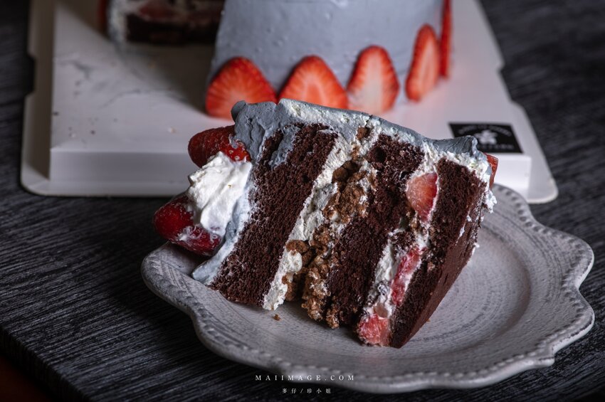 內湖美食推薦｜幸和殿手作日料 x 阿果亞客製化蛋糕～期間限定慶生蛋糕只送不賣，草莓控看過來，慶生蛋糕就