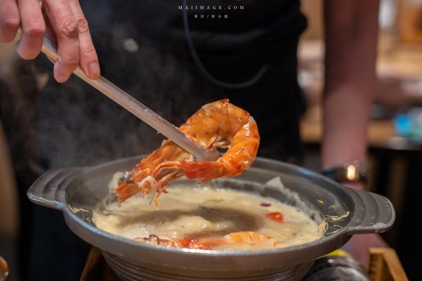 台北美食｜幸和殿手作料理～期間限定海大蝦鍋，比手臂還大的海大蝦只有這裡吃得到！捷運西湖站美食推薦