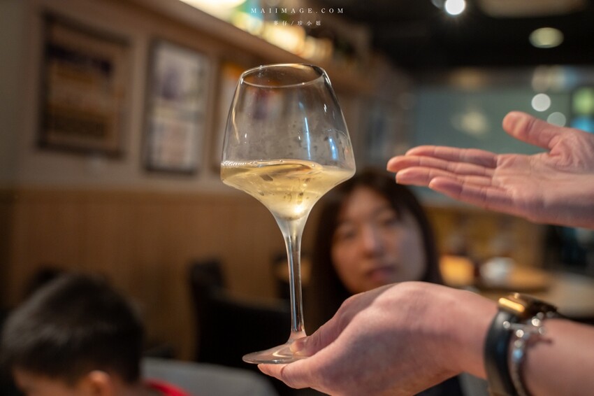 台北美食｜幸和殿手作料理～期間限定海大蝦鍋，比手臂還大的海大蝦只有這裡吃得到！捷運西湖站美食推薦