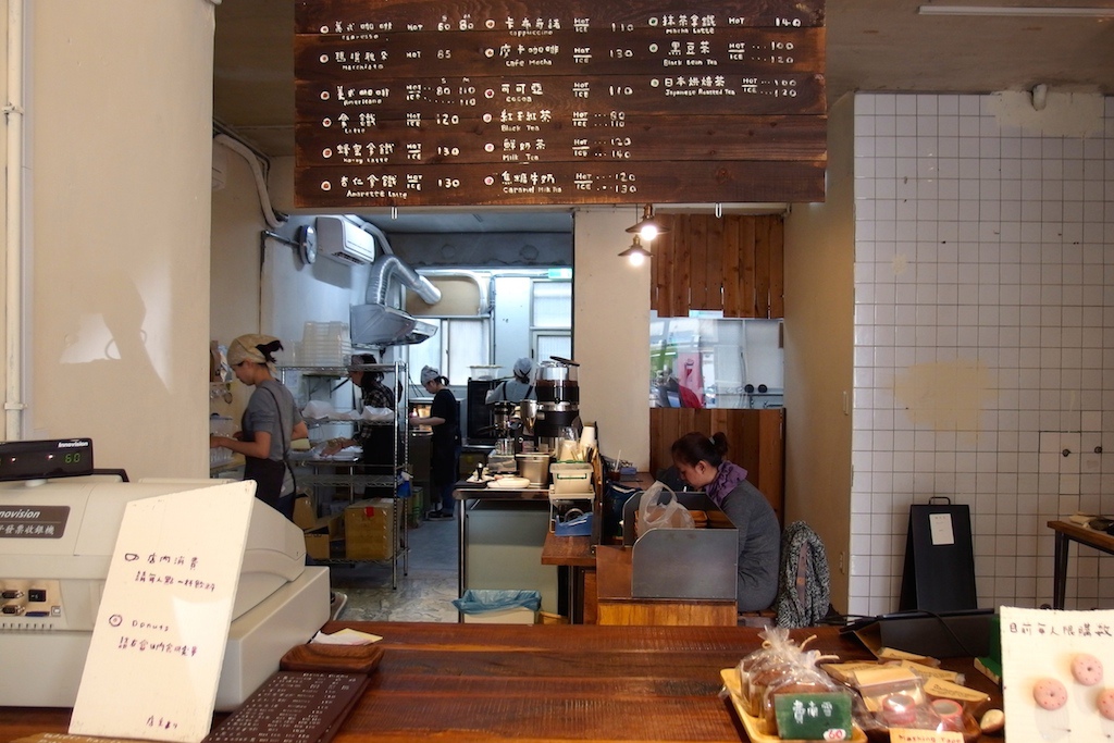 PB201017.JPG PB201017.JPG