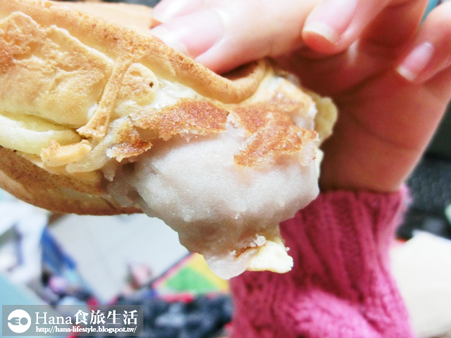 【新北三重】恬甜紅豆餅 | 飽滿內餡就這樣爆出來 只賣紅豆、奶油、芋頭口味 三重排隊人氣美食 銅板價每個10元