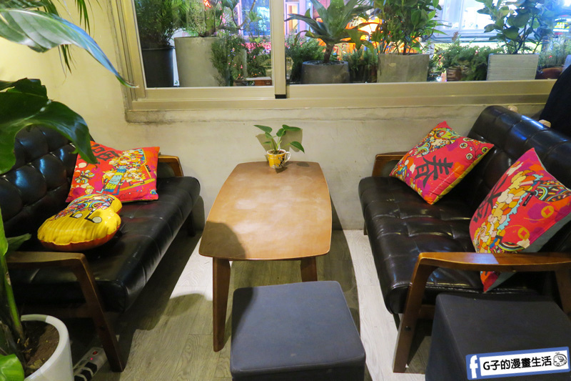 西門町-貳拾陸巷 Somebody CAFE.西門享樂祭.Cosplay店長.藝文咖啡廳