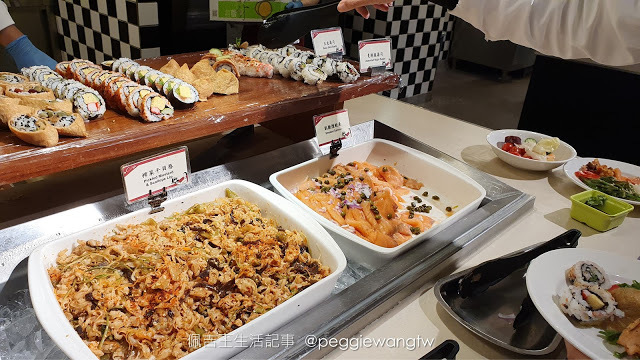 改裝造訪! 最划算五星飯店BUFFET 草莓吃到飽, 空中花園飽覽北車夜景：台北凱撒大飯店一泊二食︱台北車站 住宿 美食