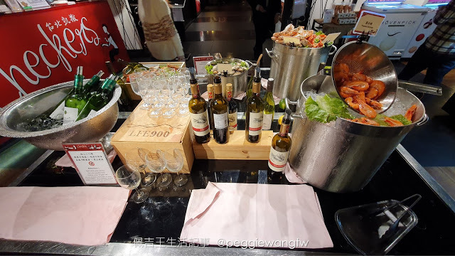 改裝造訪! 最划算五星飯店BUFFET 草莓吃到飽, 空中花園飽覽北車夜景：台北凱撒大飯店一泊二食︱台北車站 住宿 美食