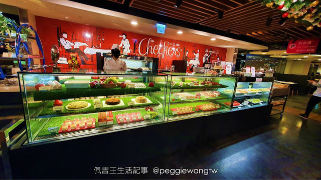 改裝造訪! 最划算五星飯店BUFFET 草莓吃到飽, 空中花園飽覽北車夜景：台北凱撒大飯店一泊二食︱台北車站 住宿 美食