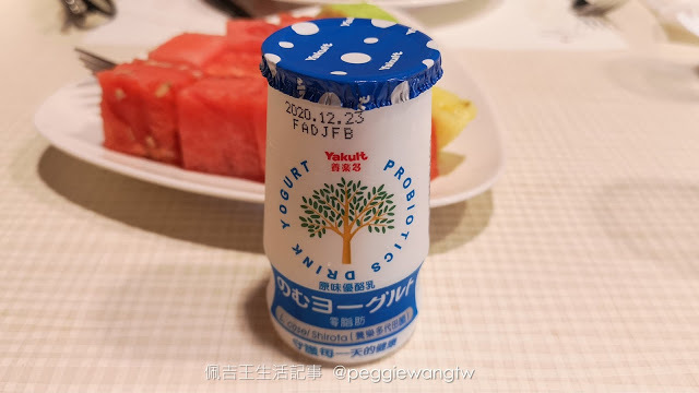 改裝造訪! 最划算五星飯店BUFFET 草莓吃到飽, 空中花園飽覽北車夜景：台北凱撒大飯店一泊二食︱台北車站 住宿 美食