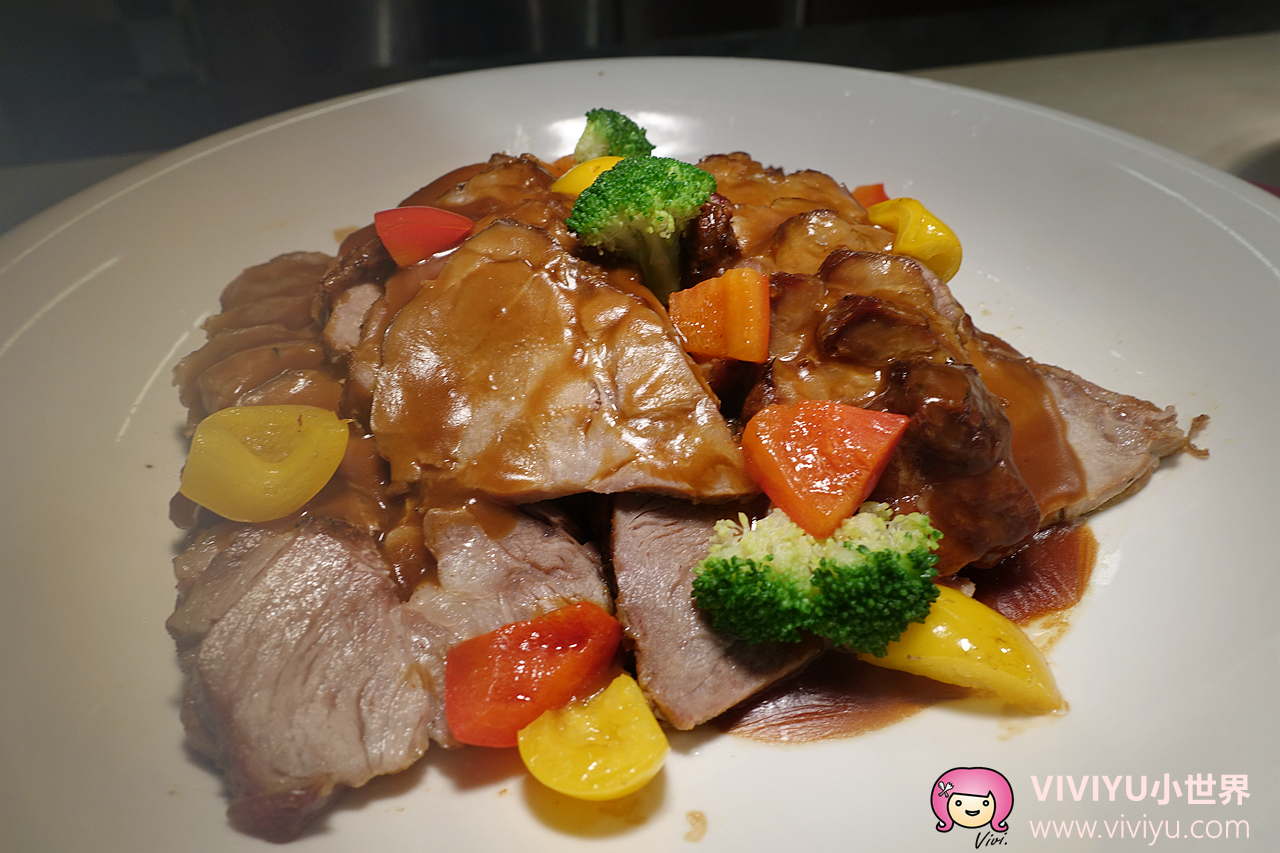 [台北．美食]台北凱薩飯店Checkers自助餐吃到飽~地理位置絕佳、多樣美味精緻適合聚會用餐