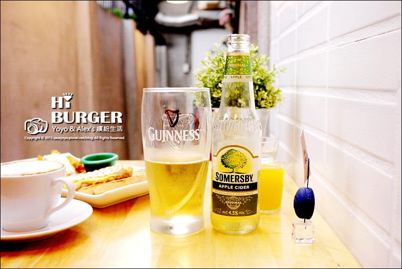 【永和】HI BURGER 美式漢堡餐廳 ~ 隱身巷弄之中的優質好店 厚實漢堡肉大口吃爽爽!!! 捷運頂溪站 / 有WIFI / 寵物友善餐廳