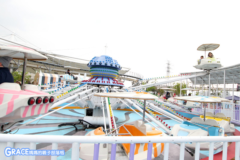 寒假暑假周休2日放假溜小孩親子旅行旅遊好玩景點分享推薦行程-北部親子景點台北士林一日遊半日遊懶人包推薦-4月4日兒童節-兒童新樂園入場遊戲攻略-交通資訊門票費用-1日票只要100元就能玩【1-13大型遊具】入場攻略-園內免費沙坑-溜滑梯-大型球池-台灣旅遊美食親子部落客grace媽媽的親子部落格