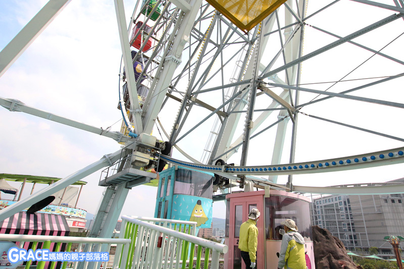 寒假暑假周休2日放假溜小孩親子旅行旅遊好玩景點分享推薦行程-北部親子景點台北士林一日遊半日遊懶人包推薦-4月4日兒童節-兒童新樂園入場遊戲攻略-交通資訊門票費用-1日票只要100元就能玩【1-13大型遊具】入場攻略-園內免費沙坑-溜滑梯-大型球池-台灣旅遊美食親子部落客grace媽媽的親子部落格