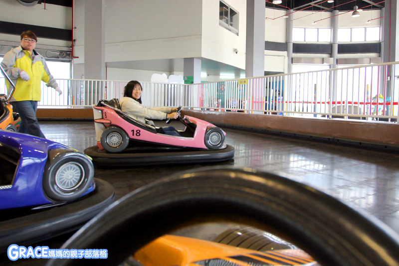 寒假暑假周休2日放假溜小孩親子旅行旅遊好玩景點分享推薦行程-北部親子景點台北士林一日遊半日遊懶人包推薦-4月4日兒童節-兒童新樂園入場遊戲攻略-交通資訊門票費用-1日票只要100元就能玩【1-13大型遊具】入場攻略-園內免費沙坑-溜滑梯-大型球池-台灣旅遊美食親子部落客grace媽媽的親子部落格