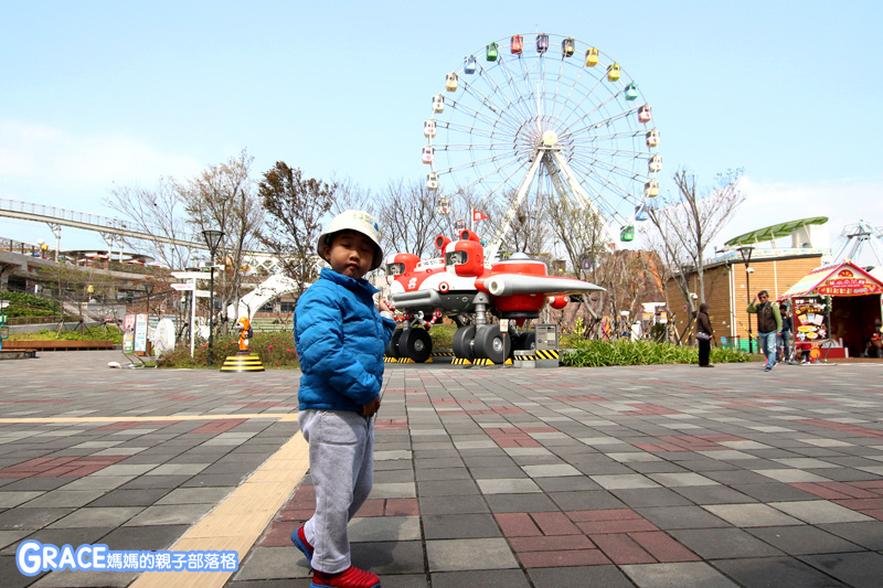 寒假暑假周休2日放假溜小孩親子旅行旅遊好玩景點分享推薦行程-北部親子景點台北士林一日遊半日遊懶人包推薦-4月4日兒童節-兒童新樂園入場遊戲攻略-交通資訊門票費用-1日票只要100元就能玩【1-13大型遊具】入場攻略-園內免費沙坑-溜滑梯-大型球池-台灣旅遊美食親子部落客grace媽媽的親子部落格