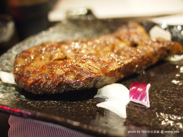 水武牛鮮切碳烤牛排館：【食記】台中水武牛鮮切碳烤牛排館@西屯 : 客製化選擇, 空間寬敞舒適, 烹調有一定水準