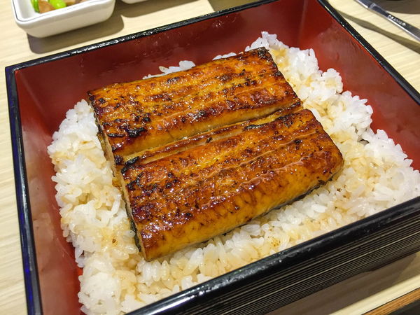 鰻味屋 - 輕鬆吃鰻配串燒