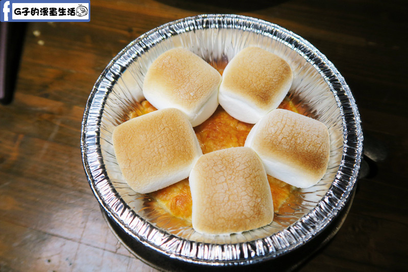 拾玖串燒居酒屋 甜點棉花糖烤地瓜