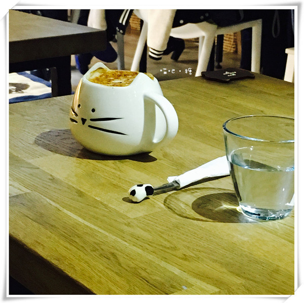 喵吧咖啡廳：【台北松山】喵吧 meow bar