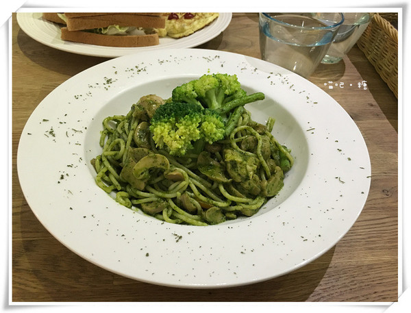 喵吧咖啡廳：【台北松山】喵吧 meow bar