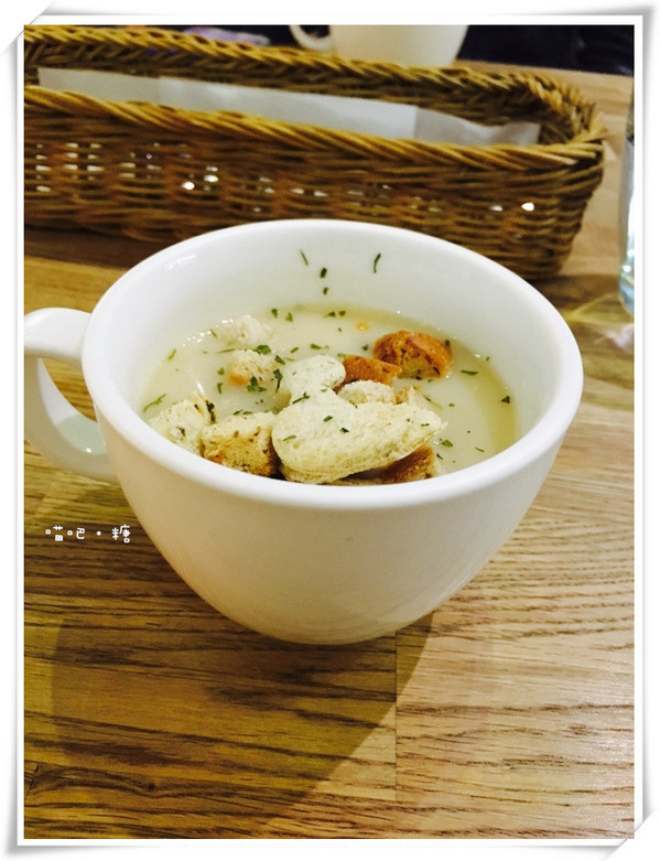 喵吧咖啡廳：【台北松山】喵吧 meow bar